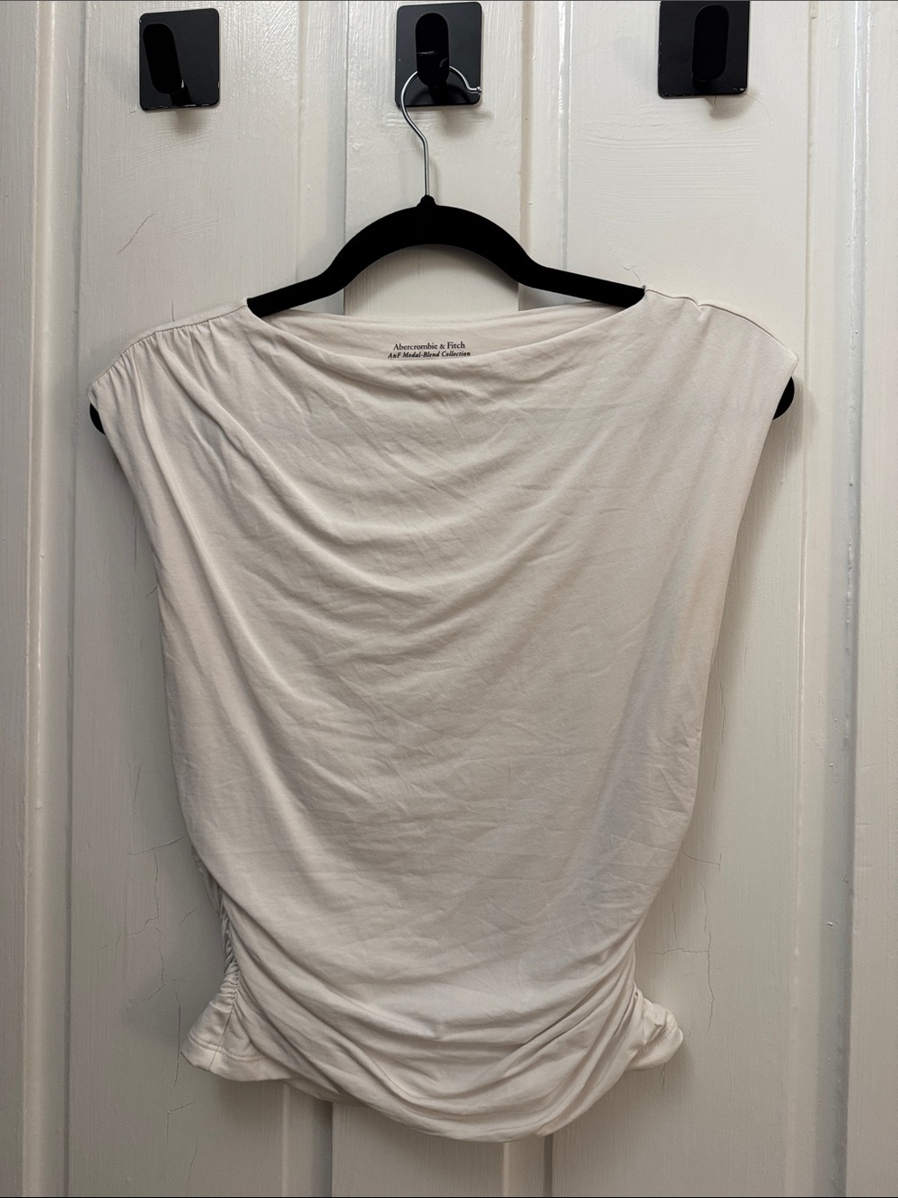 Abercrombie & Fitch Cream Cap-Sleeve Scoop Tank Top
